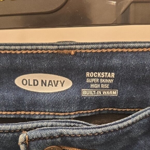 Old Navy Women's Dark Blue Skinny Jeans - Picture 2 of 9